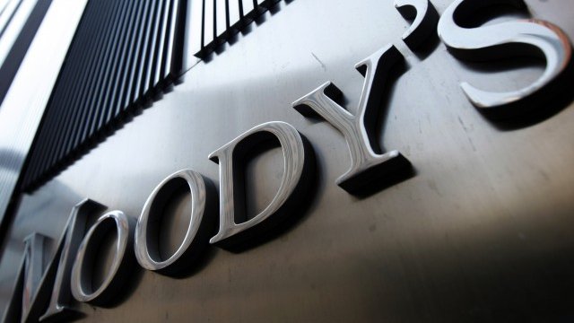 <p>
	Moody&#39;s отново се погрижи за дебели заглавия в икономическата преса. <em>Снимка: Ройтерс</em></p>
