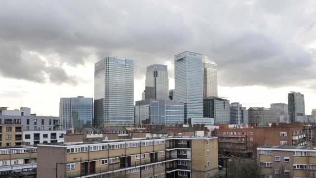 <p>
	Интересът на строителите в Лондон все повече се насочва към луксозния сегмент. Снимка: Ройтерс</p>
