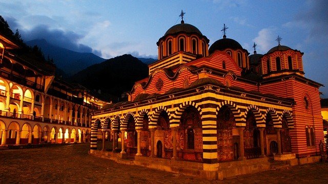 <p>
	Рилски манастир<em> Снимка: Pixabay</em></p>
