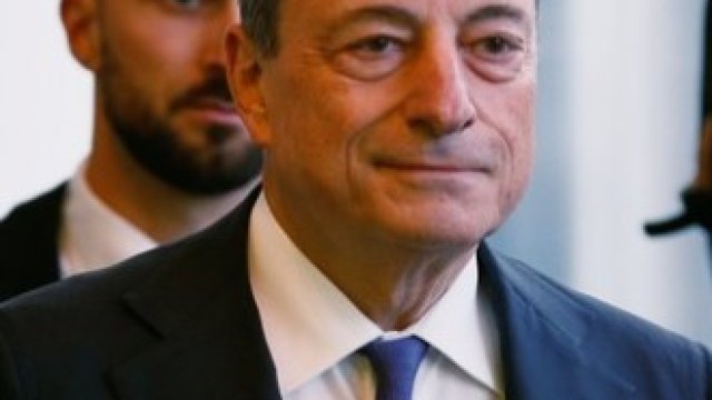 <p>
	Гуверньорът на Европейската централна банка Марио Драги.&nbsp;<em>Снимка: Ройтерс</em></p>
