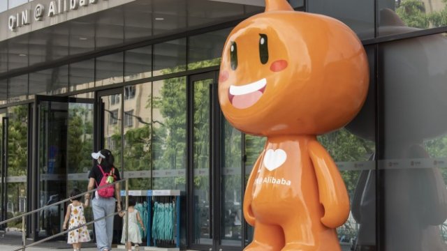 <p>
	<em>Снимка:&nbsp;Qilai Shen/Bloomberg</em></p>
