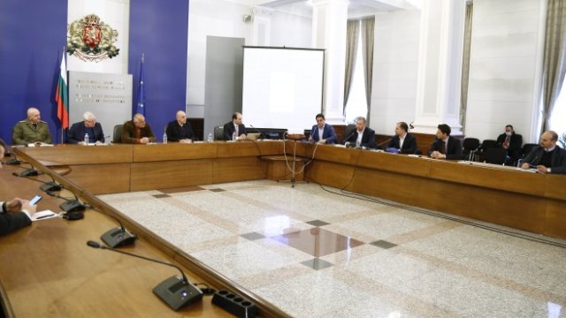 <p>
	Представянето на системата в МС. <em>Снимка: пресцентър на МС</em></p>
