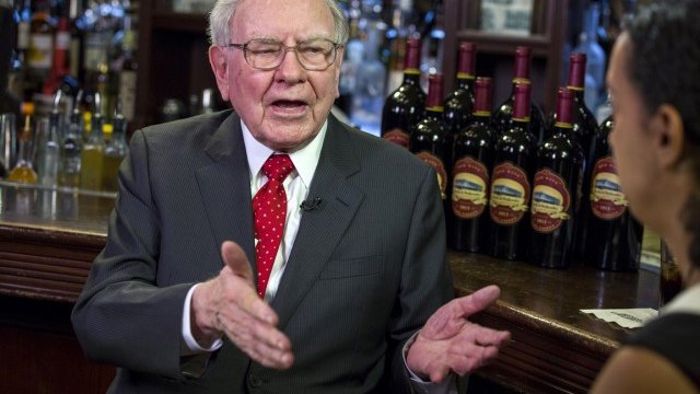 <p>
	Главният изпълнителен директор на Berkshire Hathaway Inc. Уорън Бъфет. <em>Снимка: Ройтерс</em></p>
