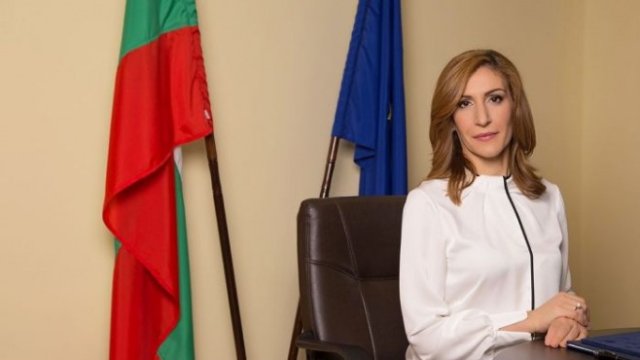 <p>
	Министърът на туризма Николина Ангелкова. <em>Снимка: Министерството на туризма</em></p>
