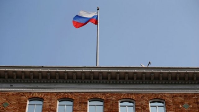 <p>
	Сградата на бившото руско консулство в Сан Франциско. <em>Снимка: Ройтерс</em></p>
