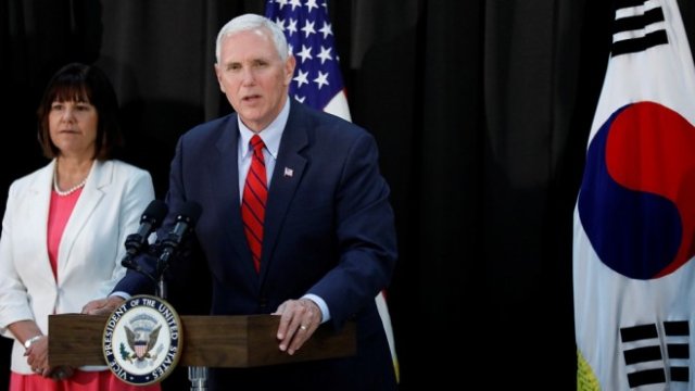 <p>
	<em>Вицепрезидентът на САЩ Майк Пенс. Снимка: Ройтерс</em></p>
