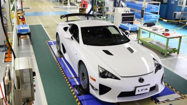 <p>
	<em>Lexus LFA. Снимка: Lexus</em></p>
