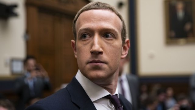 <p>
	Марк Зукърбърг. <em>Снимка:&nbsp;Al Drago/Bloomberg</em></p>
