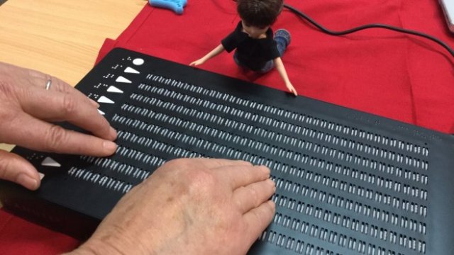 <p>
	<em>Снимка: Bristol Braille Technology</em></p>
