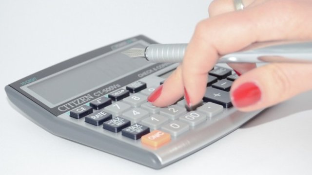 Общините започнаха кампания за събиране на дългове