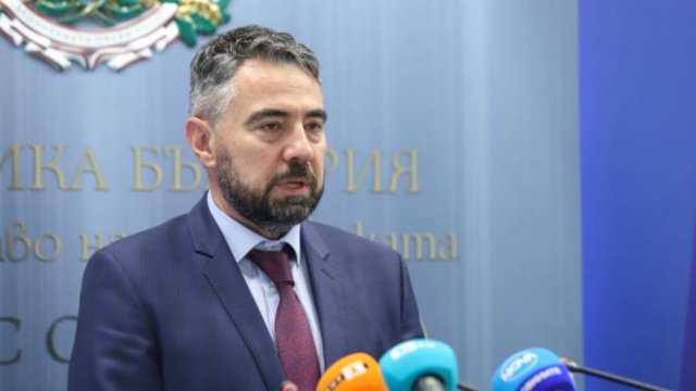 <p>
	<em>Служебният министър на енергетиката Андрей Живков. Снимка: БГНЕС/Боби Тошев</em></p>
