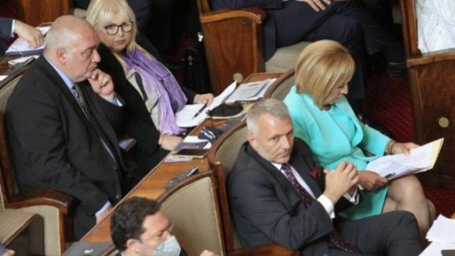 <p>
	Снимка: Димитър Кьосемарлиев, Investor Media Group</p>
