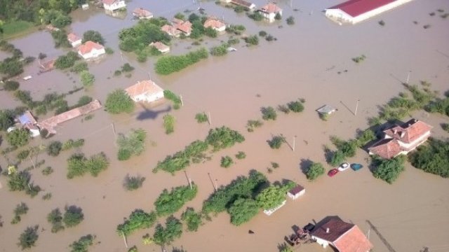 <p>
	Наводнение в Мизия.<em> Снимка: Архив БТА</em></p>
