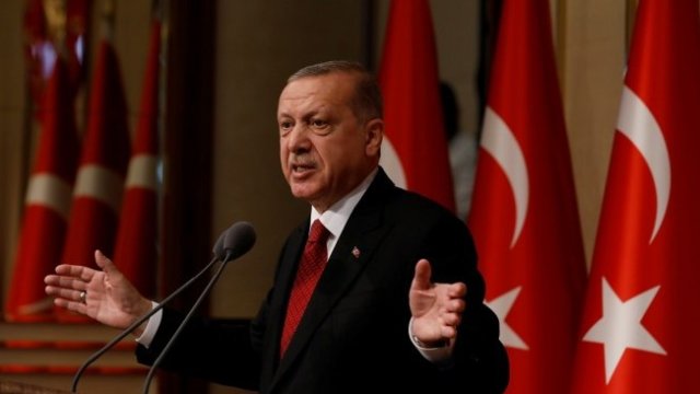 <p>
	<em font-size:="" pt="" style="color: rgb(102, 102, 102); font-family: ">Снимка: Архив Ройтерс</em></p>
