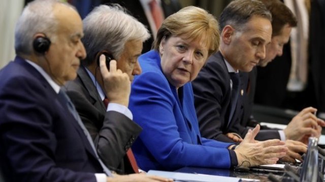 Срещата на върха в Берлин предотврати кръвопролития в Либия