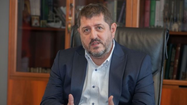 <p>
	Доц. д-р Радостин Вазов. Снимка: ВУЗФ</p>
