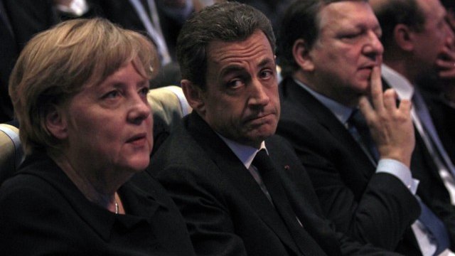 <p>
	Германският канцлер Ангела Меркел и френският президент Никола Саркози. Снимка: Ройтерс</p>
