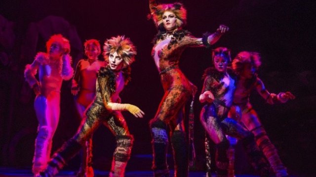 <p>
	<em>Снимка: www.broadway.com</em></p>
