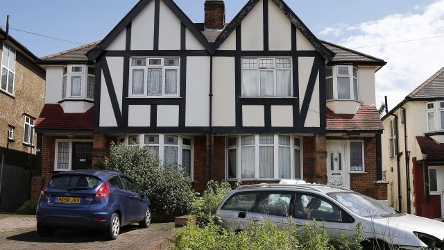 <p>
	Цените на имотите в Лондон през тази година ще се покачат с 15%, прогнозират анализатори. <em>Снимка: архив Ройтерс</em></p>
