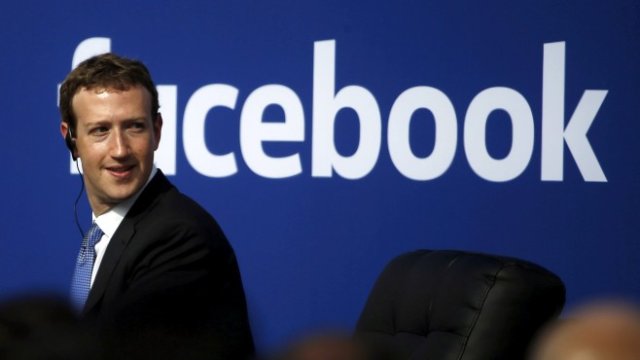 <p>
	Съоснователят и главен изпълнителен директор на Facebook&nbsp;Марк Зукърбърг. <em>Снимка: Ройтерс</em></p>
