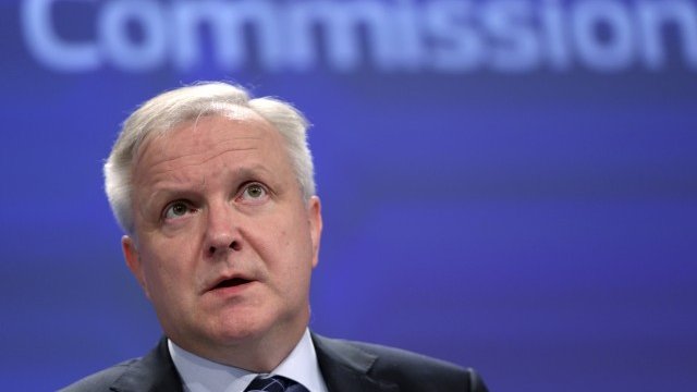 <p style="text-align: justify;">
	От 1 юли Оли Рен ще бъде член на Европейския парламент.&nbsp;<em>Снимка: Ройтерс</em></p>
