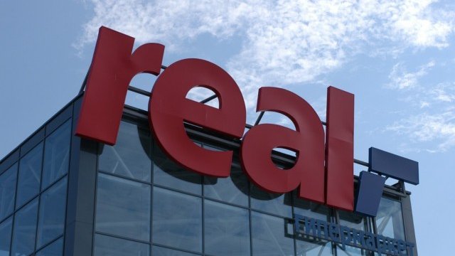 <p>
	Metro ще управлява магазини с марката Real само в Германия. <em>Снимка:&nbsp;Metro Group</em></p>
