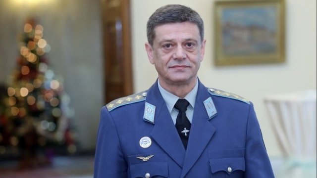 <p>
	Константин Попов.<em> Снимка: БТА</em></p>
