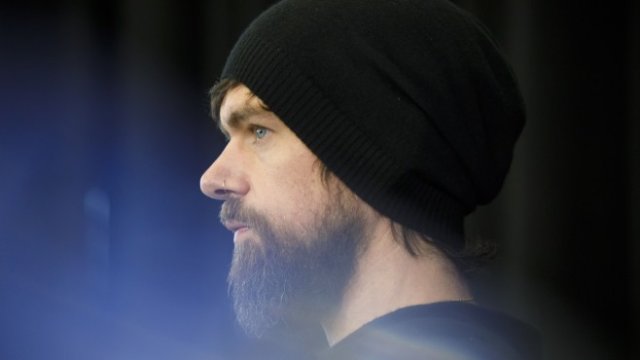 <p>
	Джак Дорси, главният изпълнителен директор на Square.<em> Снимка: Cole Burston/Bloomberg</em></p>
