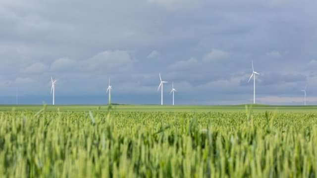 ВяЕЦ "Свети Никола" произведе 23% повече електроенергия от вятър през деветмесечието