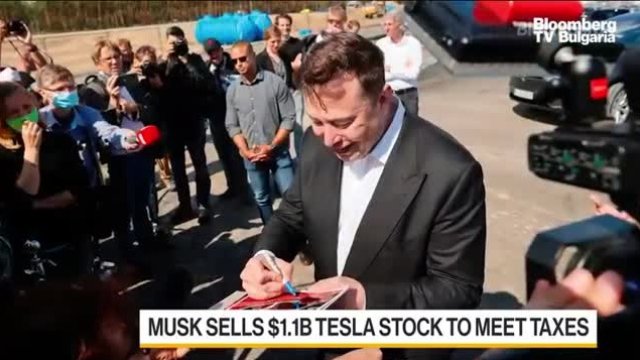 Мъск продава акции на Tesla, за да си плати данъците