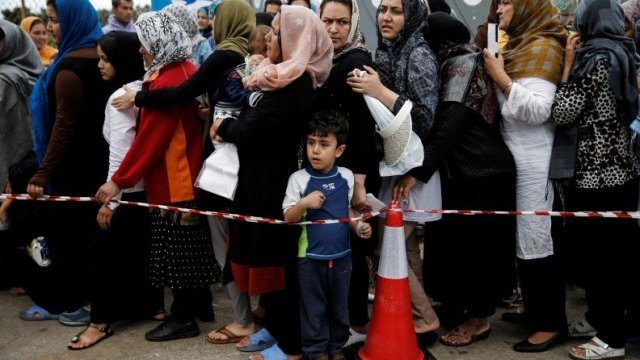 <p>
	Най-предпочитаните маршрути за трафик на нелегални мигранти към Западна Европа са през Италия и Гърция.<em> Снимка: архив, Ройтерс</em></p>
