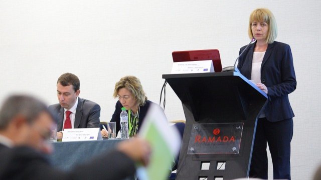 <p>
	Йорданка Фандъкова. Снимка: <em>Столиччна община</em></p>
