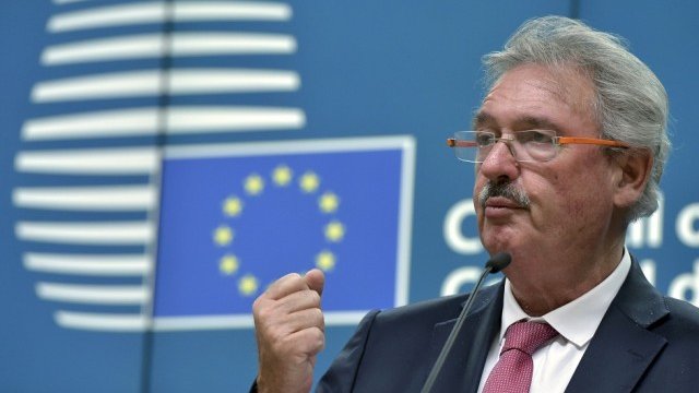 <p>
	Жан Аселборн. Снимка: <em>архив Ройтерс</em></p>
