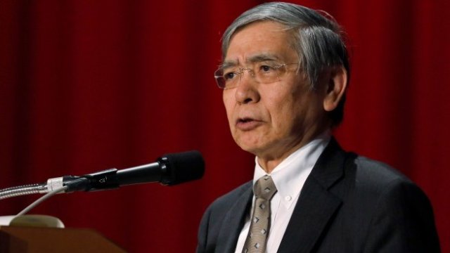 <p>
	Гуверньорът на Японската централна банка Харухико Курода.&nbsp;<em>Снимка: Ройтерс</em></p>
