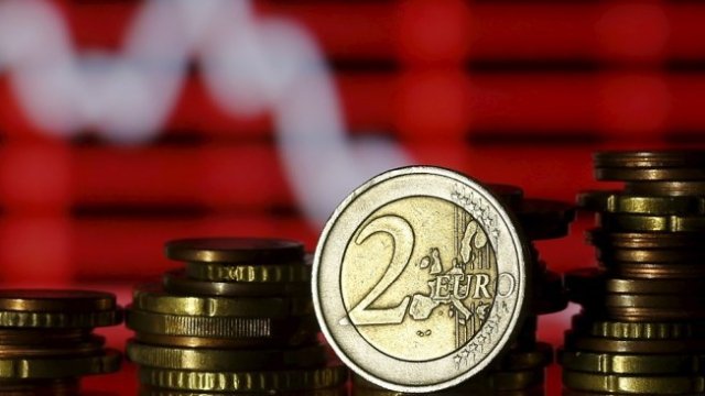 Справедлива ли е минималната работна заплата в България