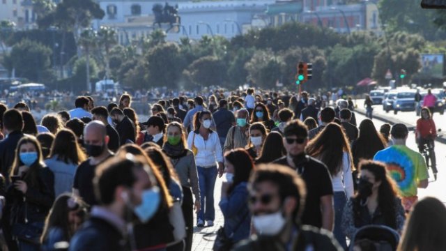 Големите градове имат и големи проблеми с пандемията