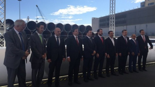 <p>
	<em>Официалната церемония за началото на строителството на ТАР през 2016 г. в Солун. Снимка: Министерството на енергетиката</em></p>
