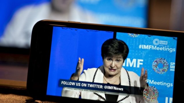 МВФ иска да подпреки ваксинацията с план за 50 млрд. долара 