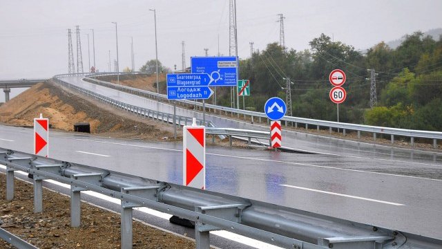 <p>
	Магистрала &quot;Струма&quot;. <em>Снимка: БТА</em></p>
