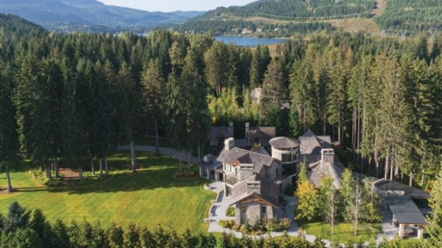 <p>
	<em><span lang="bg-BG">Снимка: </span>Unique Estates</em></p>
<p>
	&nbsp;</p>
