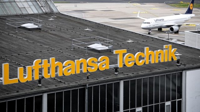 <p>
	<em>Снимка: EPA/SASCHA STEINBACH </em></p>
