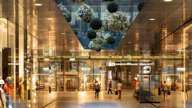 Сградата на F&uuml;nf H&ouml;fe. Снимка: F&uuml;nf H&ouml;fe Facebook Page