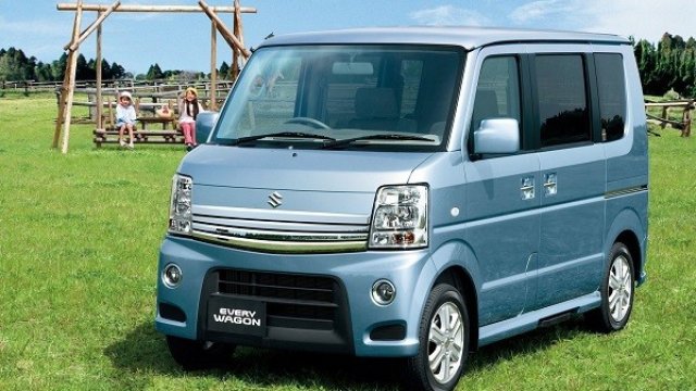 <p>
	Suzuki Every.<em> Снимка: Suzuki </em></p>
