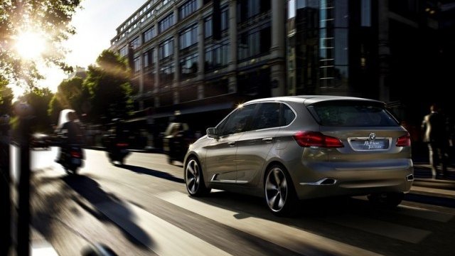 <p>
	Active Tourer Concept.<em> Снимка: BMW </em></p>
