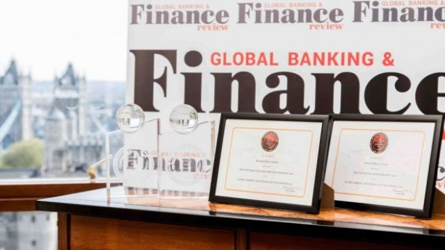 <p>
	Снимка: Global Banking &amp; Finance Awards&reg;</p>
