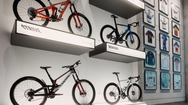 <p>
	<em>Снимка:&nbsp;Canyon Bicycles</em></p>
