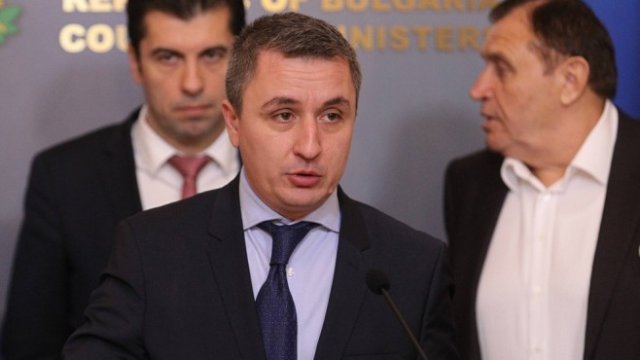 <p>
	Александър Николов. <em>Снимка: Димитър Кьосемарлиев, Investor Media Group</em></p>
