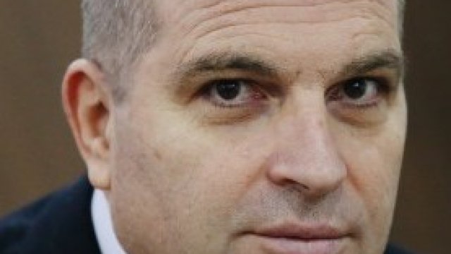 <p>
	Регионалният министър Гроздан Караджов.&nbsp;<em>Снимка: Зара Русева, БГНЕС</em></p>
