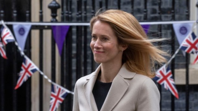 <p>
	Кая Калас по време на посещение в Лондон. Снимка: Jason Alden/Bloomberg</p>
