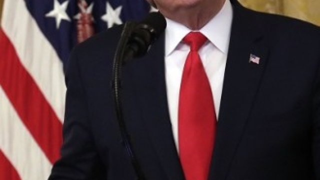 <p>
	<em>Доналд Тръмп, президент на САЩ. Снимка: Bloomberg /&nbsp;Photographer: Andrew Harrer</em></p>
